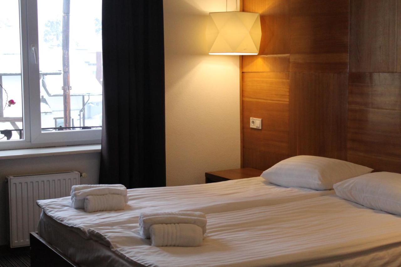 Hotel Valentyna Brjuchovyči Exteriér fotografie